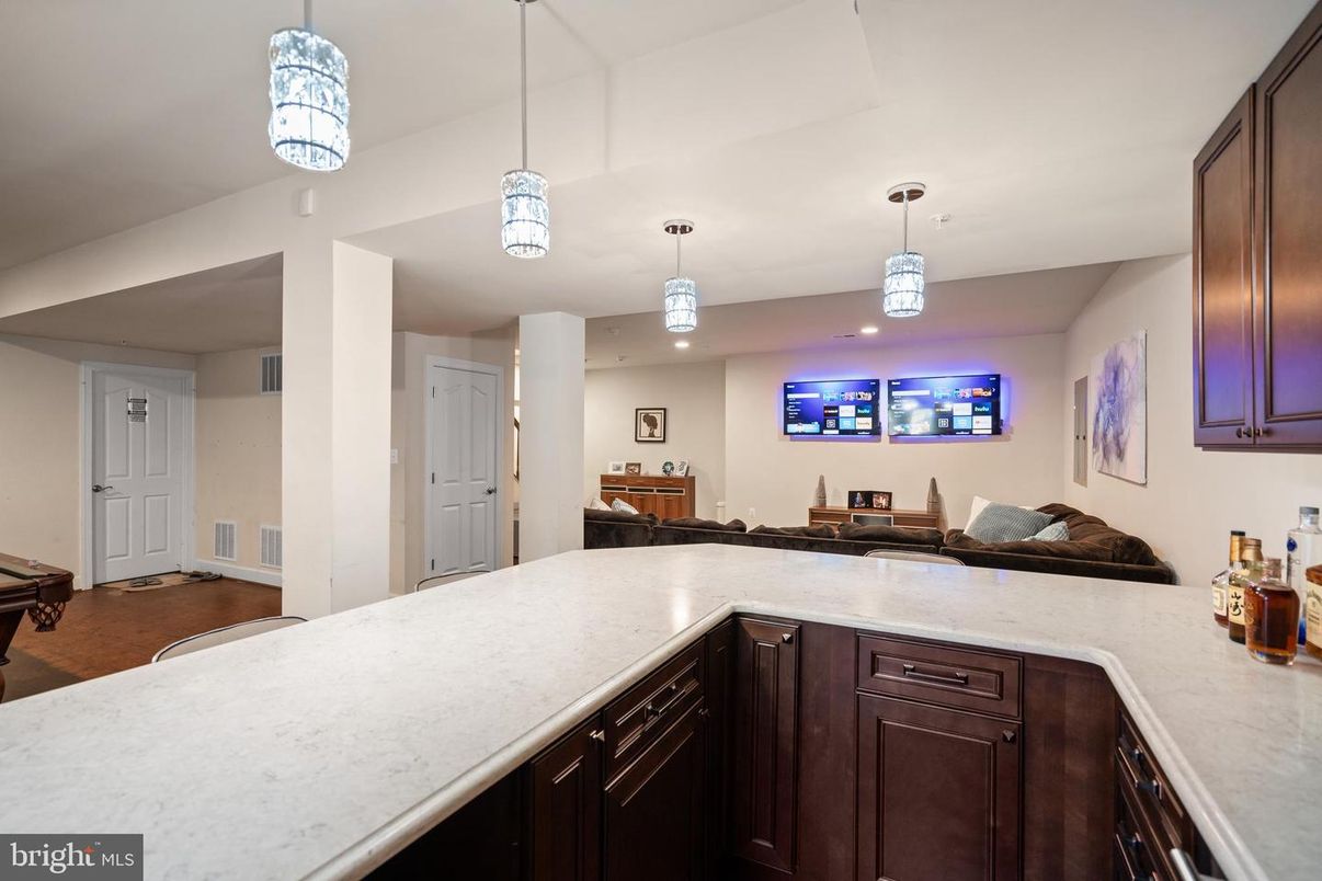 Interior, Kitchen, Pendant Lights, Wood Texture Flooring