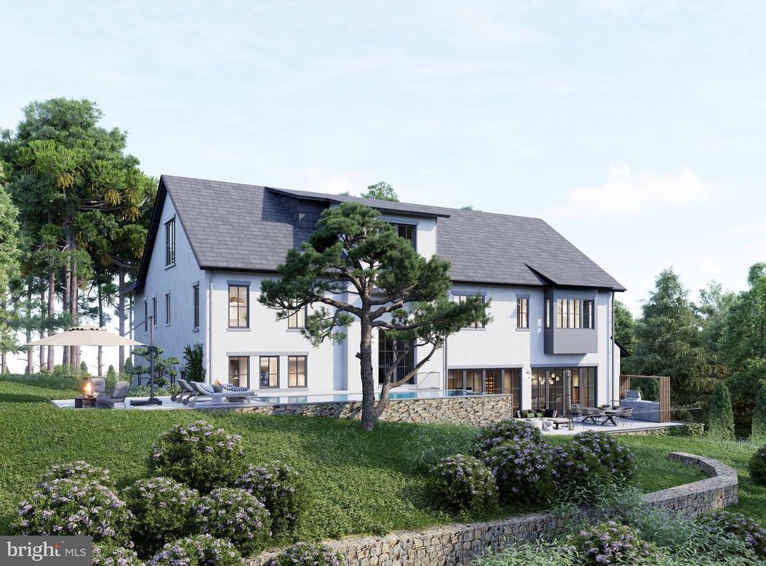 Backyard, Exterior, Facade, Farmhouse