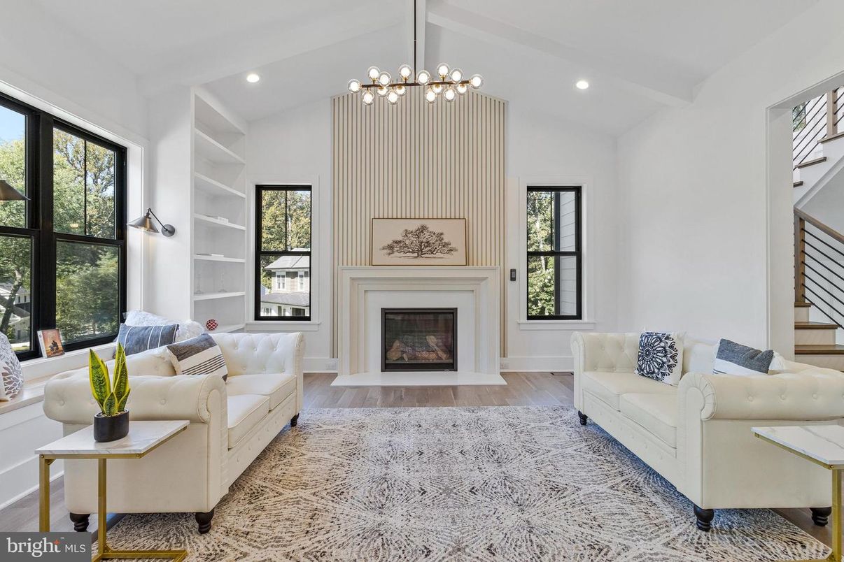 Fireplace, Interior, Living room, Pendant Lights, Recessed Lighting, Wood Texture Flooring