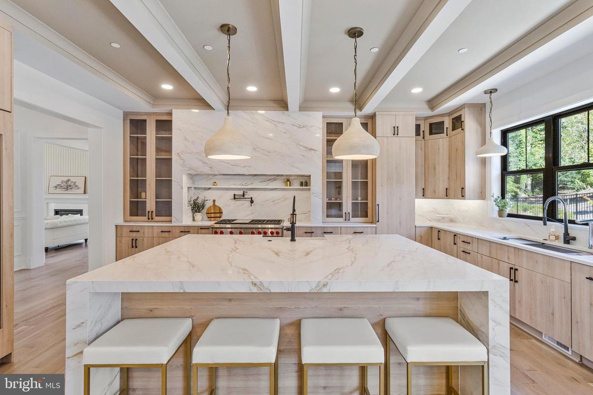 Interior, Kitchen, Marble Walls, Pendant Lights, Recessed Lighting, Wood Texture Flooring