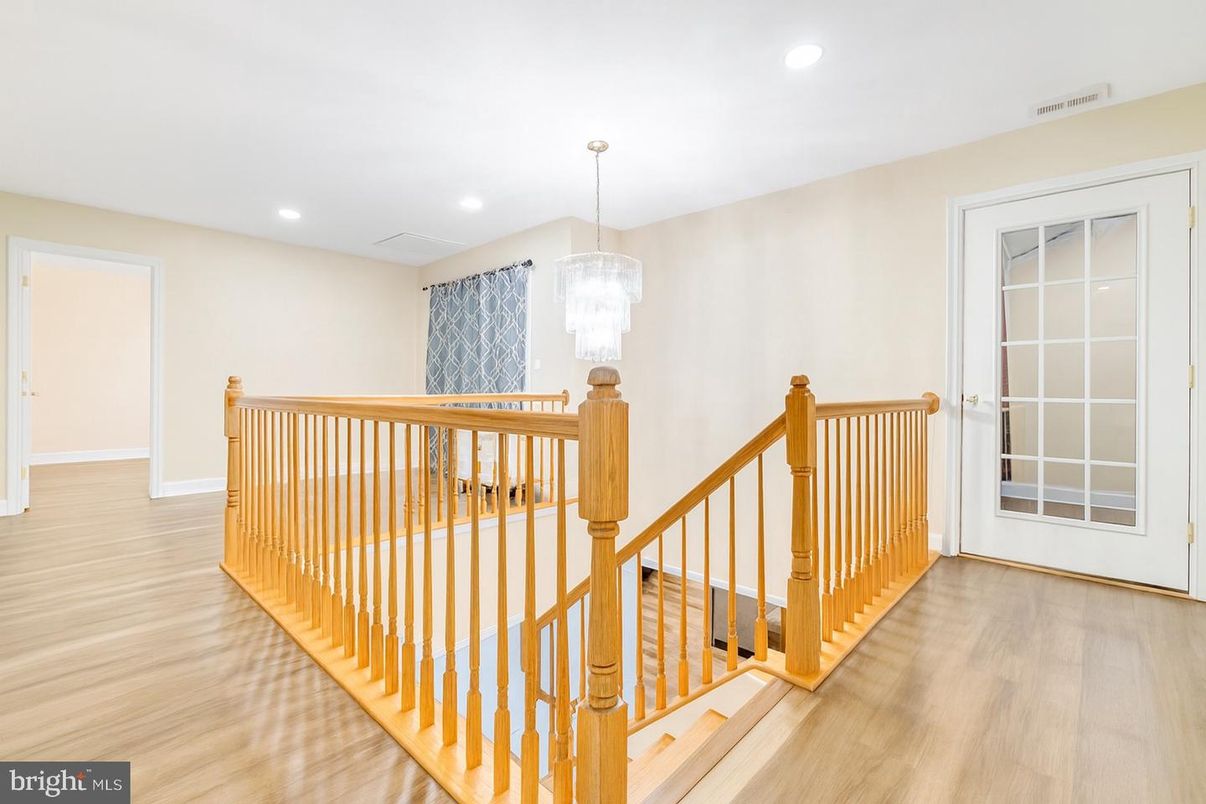 Chandelier, Interior, Recessed Lighting, Wood Texture Flooring
