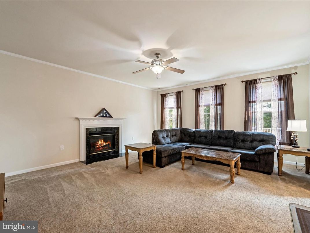 Fireplace, Interior, Living room