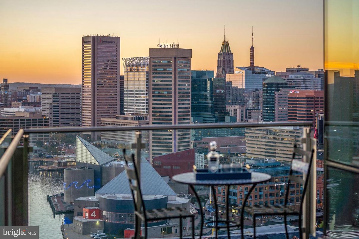 Exterior, Other, Skyline