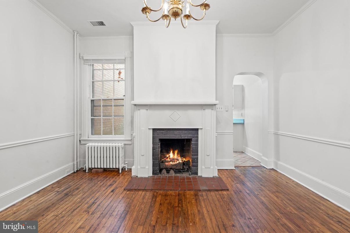 Chandelier, Fireplace, Interior, Wood Texture Flooring