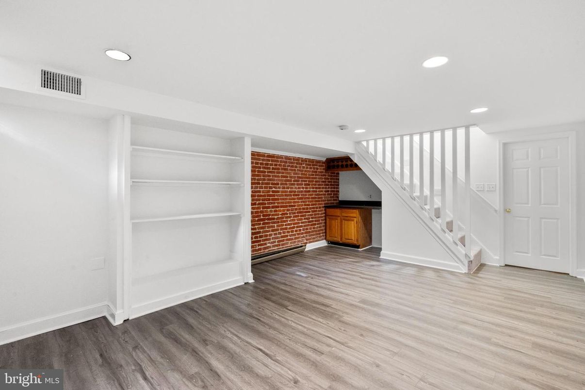 Empty room, Interior, Recessed Lighting, Stone Walls, Wood Texture Flooring