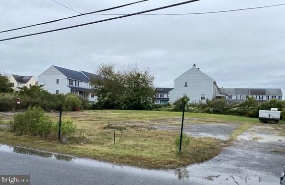 Exterior, Solar Panels