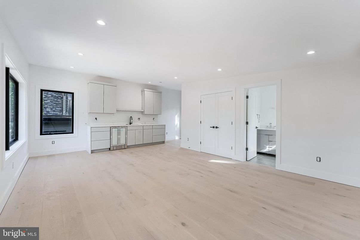 Empty room, Interior, Kitchen, Recessed Lighting, Wood Texture Flooring