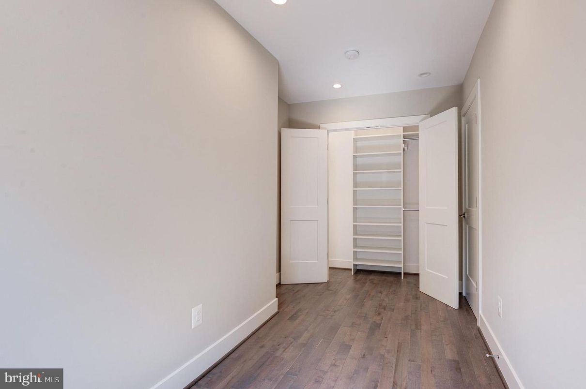 Interior, Recessed Lighting, Walk-in Closets, Wood Texture Flooring