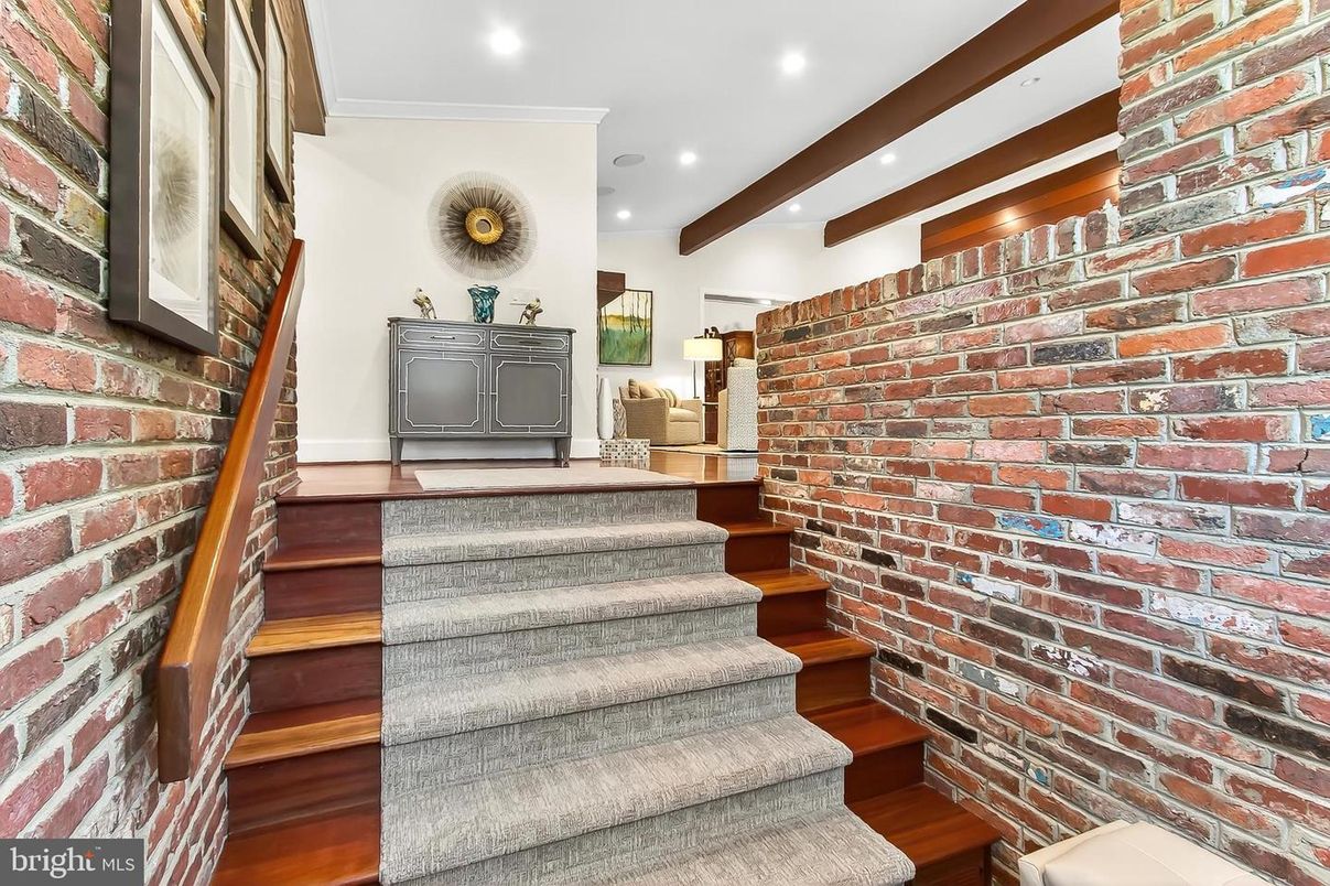 Interior, Recessed Lighting, Stone Walls, Wood Texture Flooring