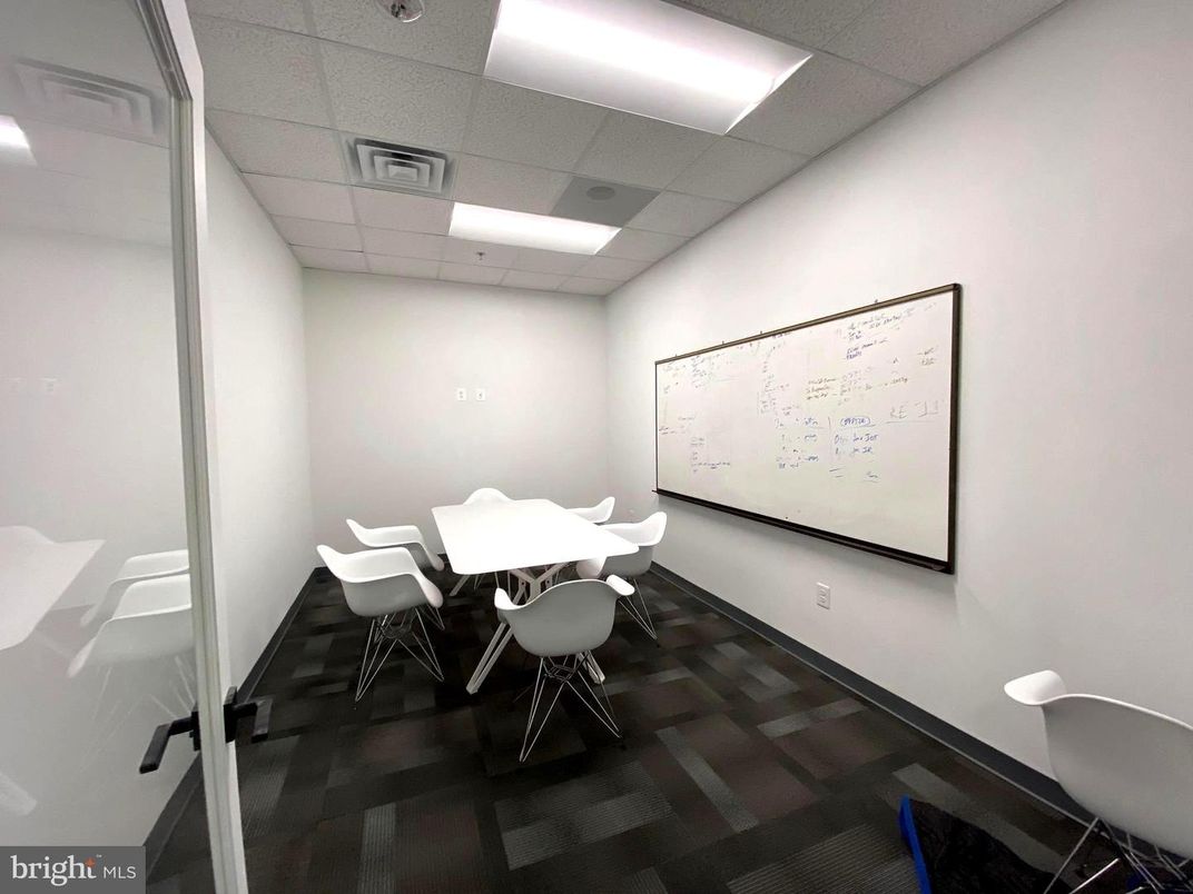Dining room, Interior, Recessed Lighting