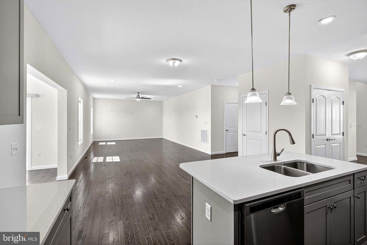 Interior, Kitchen, Pendant Lights, Recessed Lighting, Wood Texture Flooring