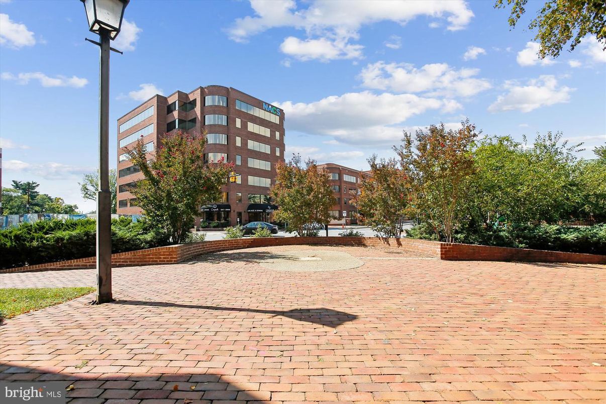 Exterior, Facade, Condo Building