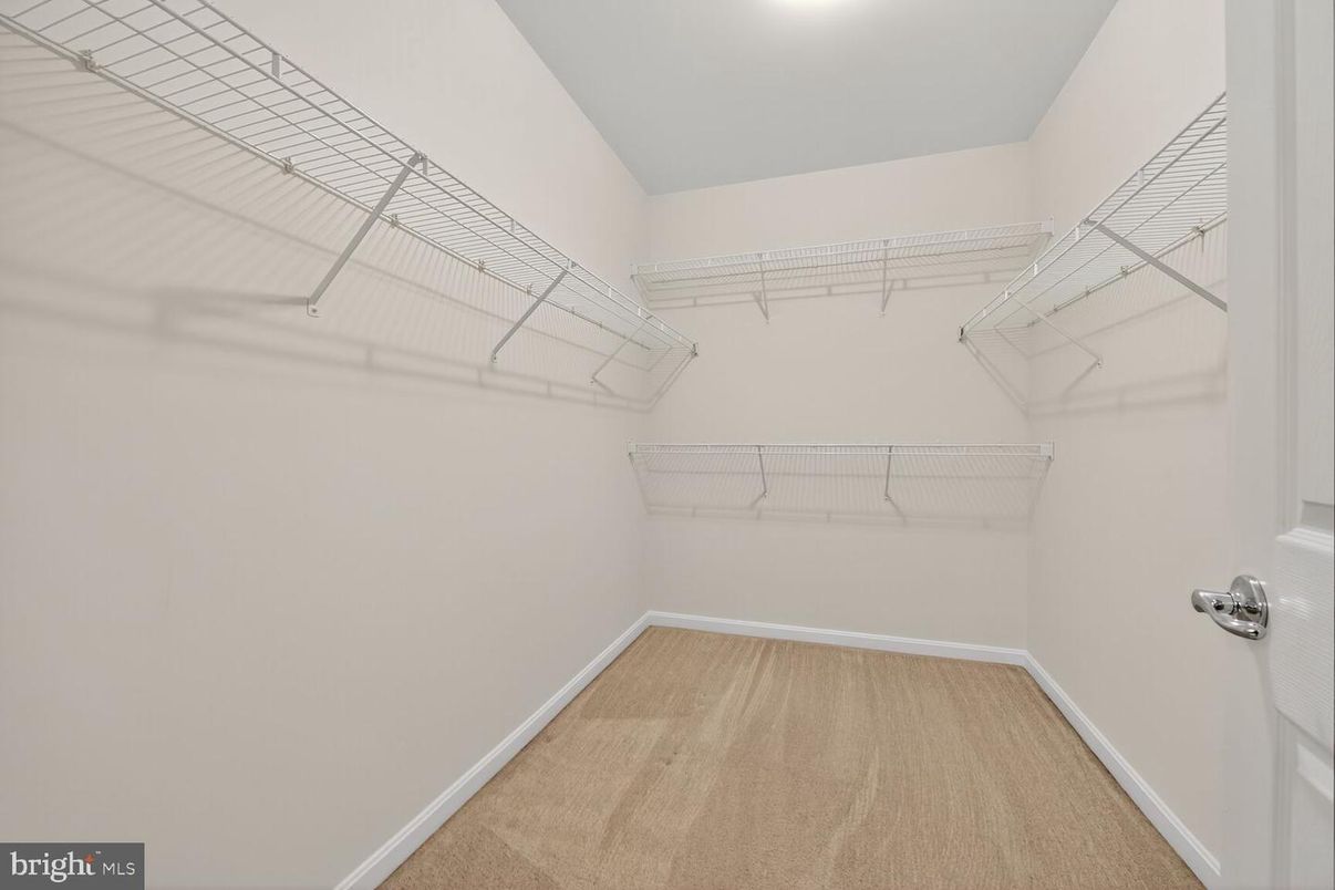 Interior, Walk-in Closets