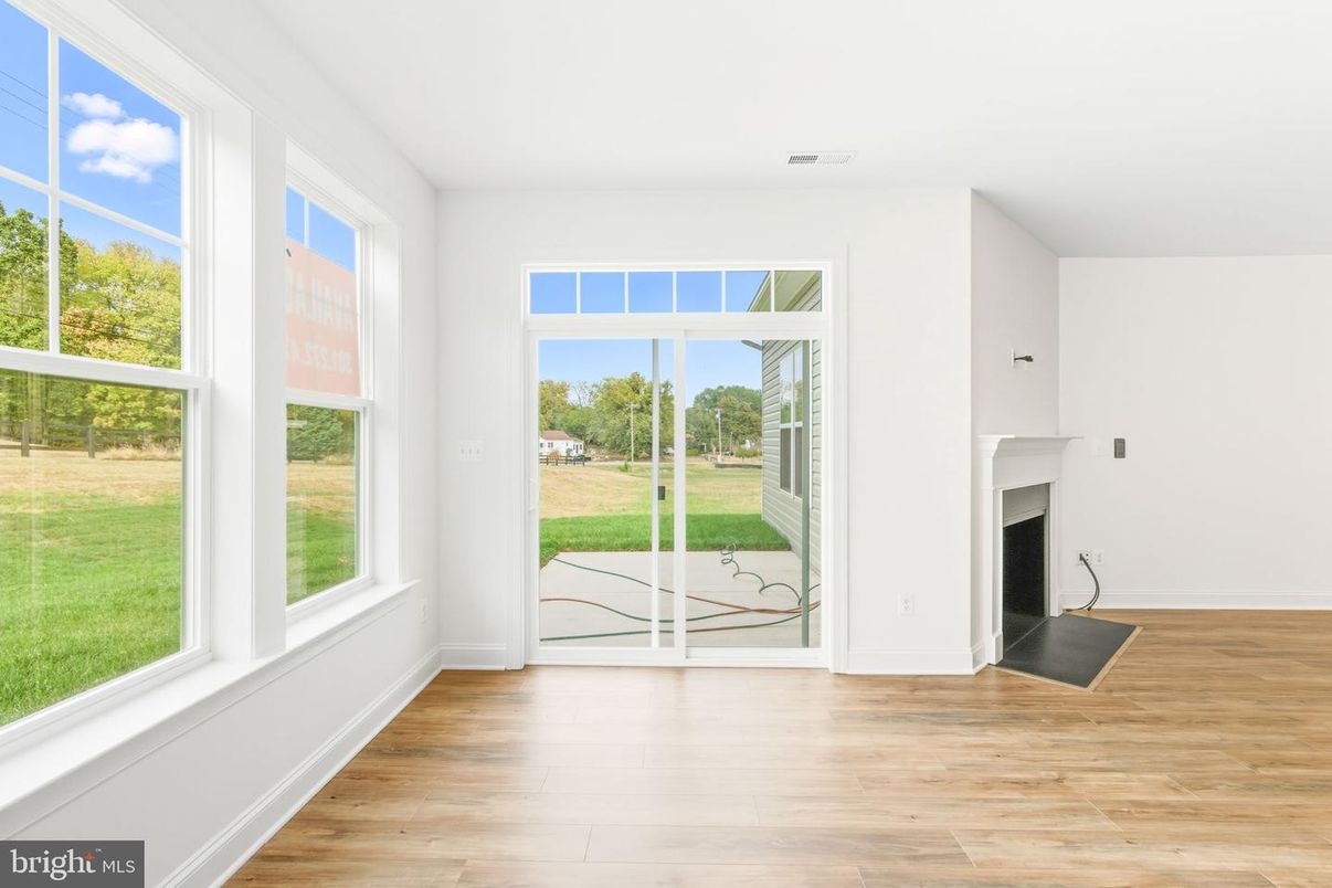Empty room, Fireplace, Interior, Wood Texture Flooring