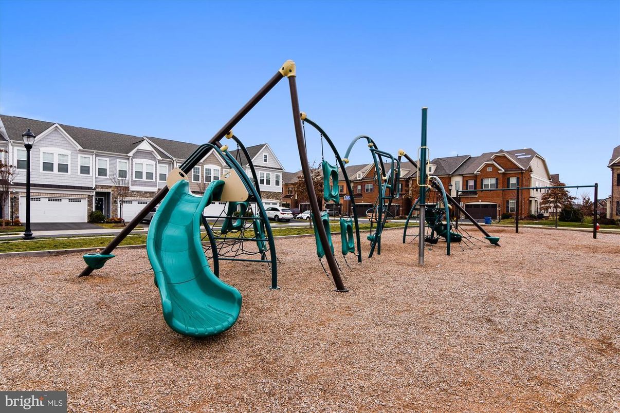 Backyard, Exterior, Playground