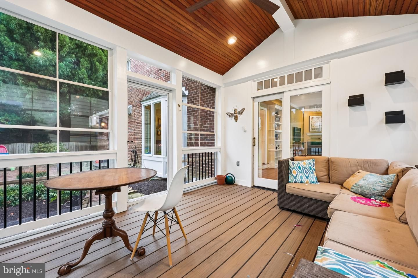 Interior, Living room, Recessed Lighting, Wooden Ceilings, Wood Texture Flooring