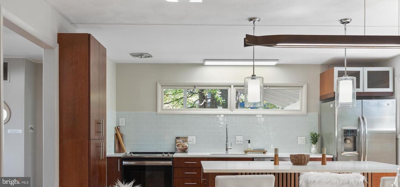 Interior, Kitchen, Pendant Lights, Stainless Steel Appliances