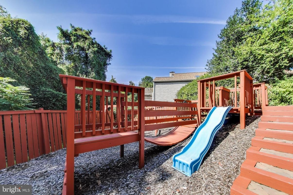 Backyard, Exterior, Playground