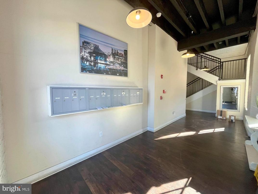 Interior, Pendant Lights, Wooden Beams, Wood Texture Flooring