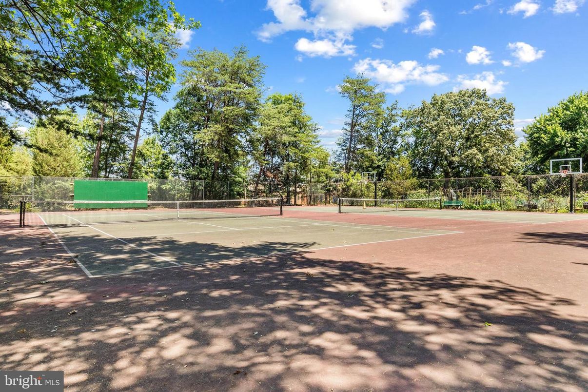 Exterior, Tennis Courts