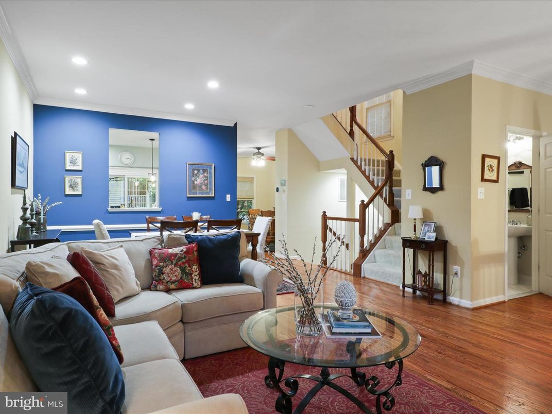 Dining room, Interior, Living room, Recessed Lighting, Wood Texture Flooring