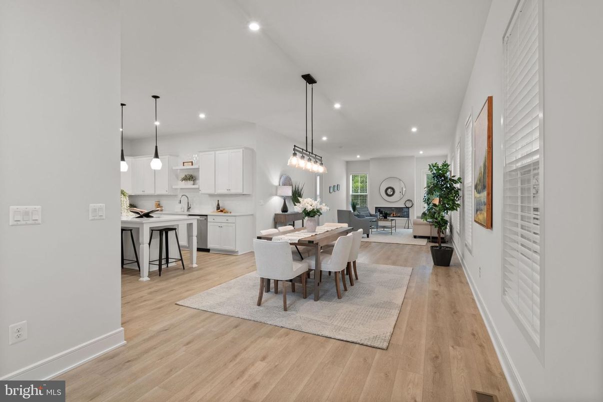 Dining room, Interior, Kitchen, Living room, Pendant Lights, Recessed Lighting, Wood Texture Flooring