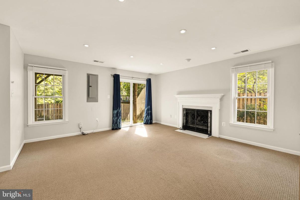 Empty room, Fireplace, Interior, Recessed Lighting