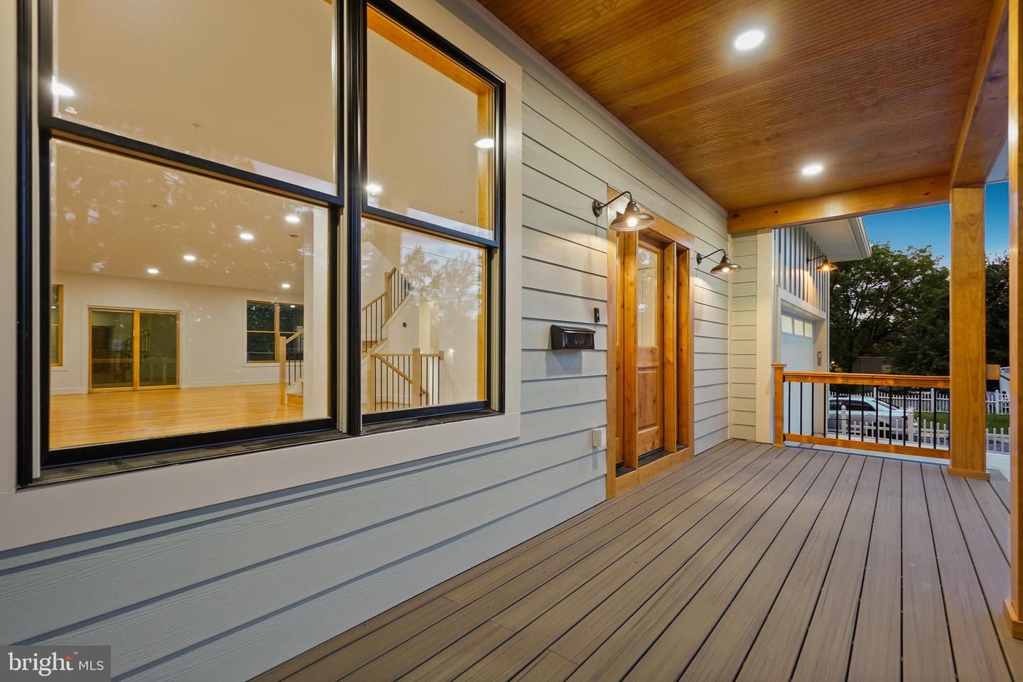 Interior, Recessed Lighting, Wooden Ceilings, Wood Texture Flooring