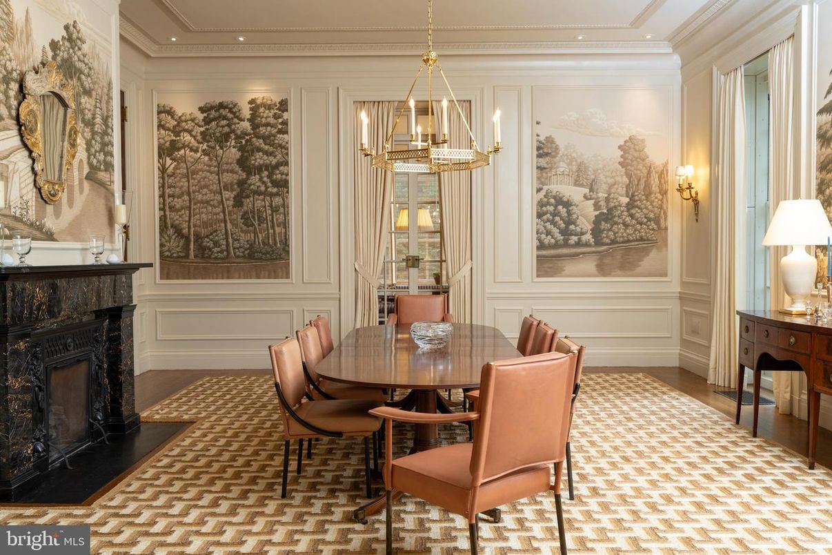 Chandelier, Dining room, Fireplace, Interior, Pendant Lights, Recessed Lighting, Wood Texture Flooring