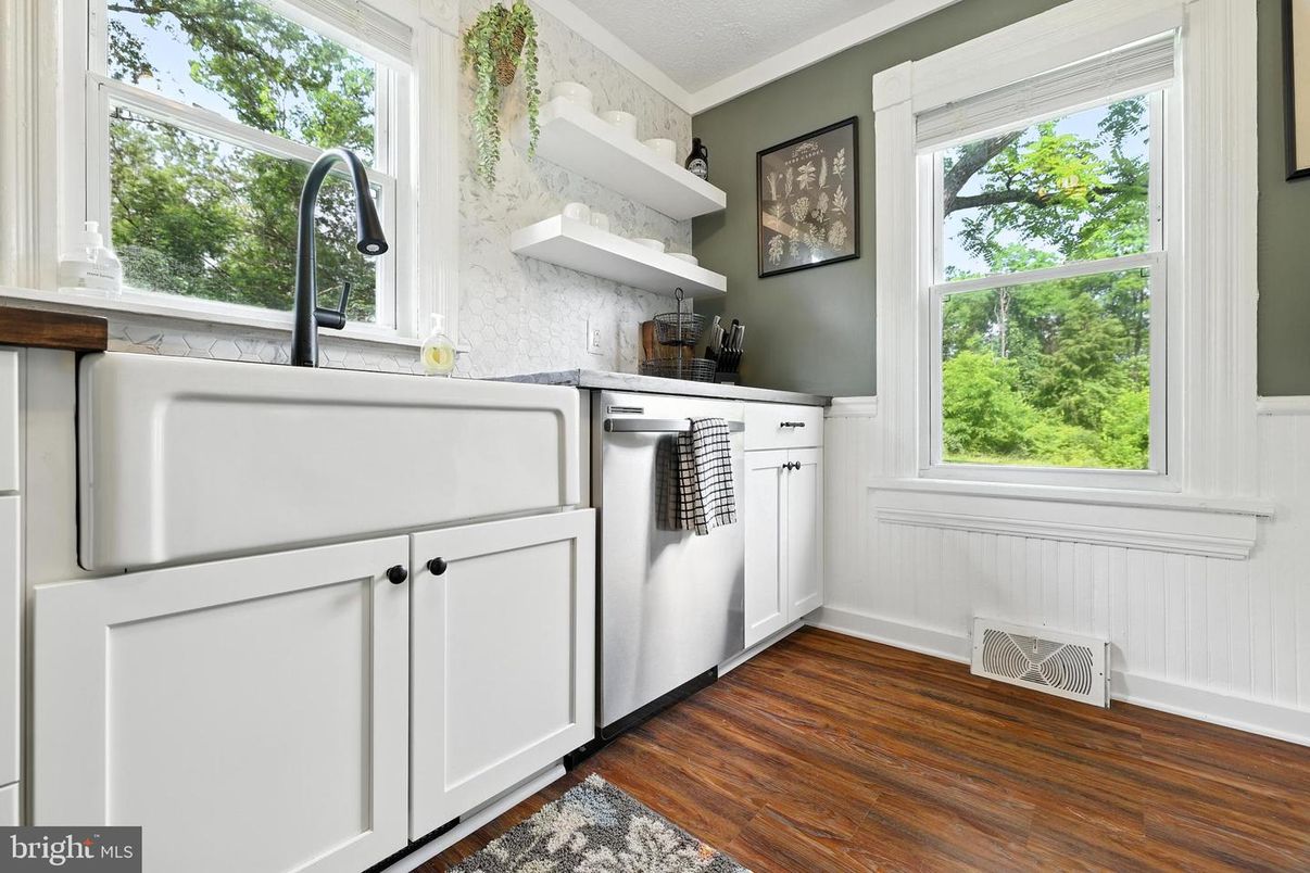 Interior, Kitchen, Wood Texture Flooring