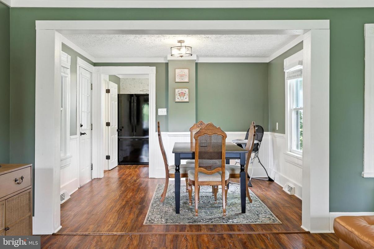 Dining room, Interior, Wood Texture Flooring