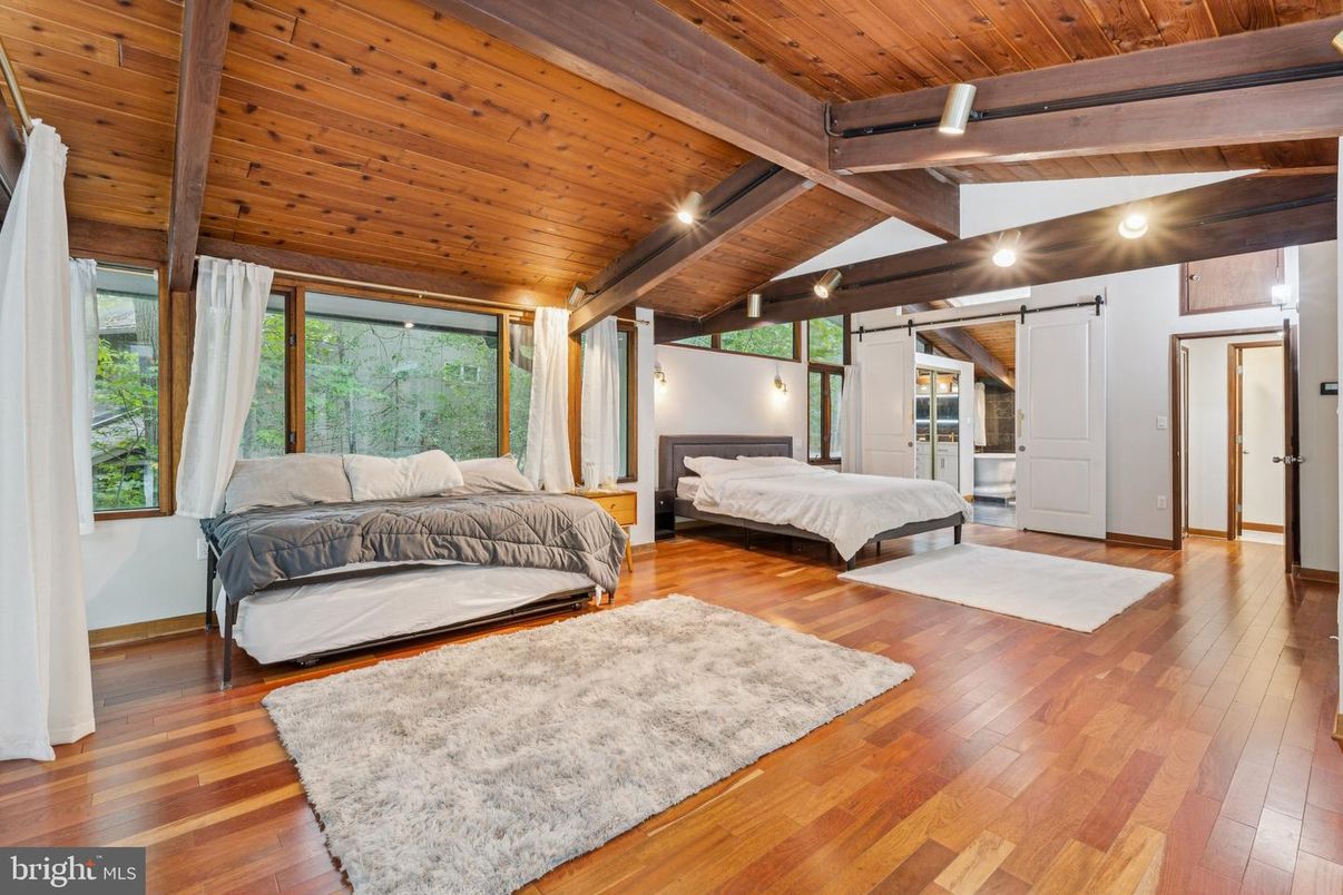 Bedroom, Interior, Wooden Beams, Wooden Ceilings, Wood Texture Flooring