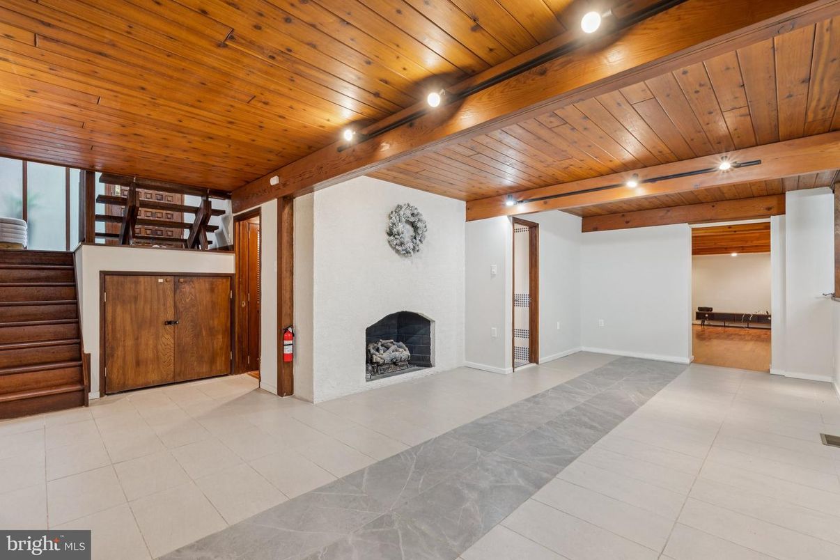 Empty room, Fireplace, Interior, Recessed Lighting, Wooden Beams, Wooden Ceilings