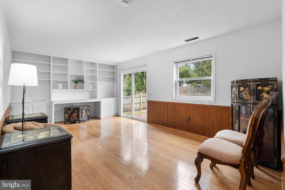 Fireplace, Interior, Wood Texture Flooring
