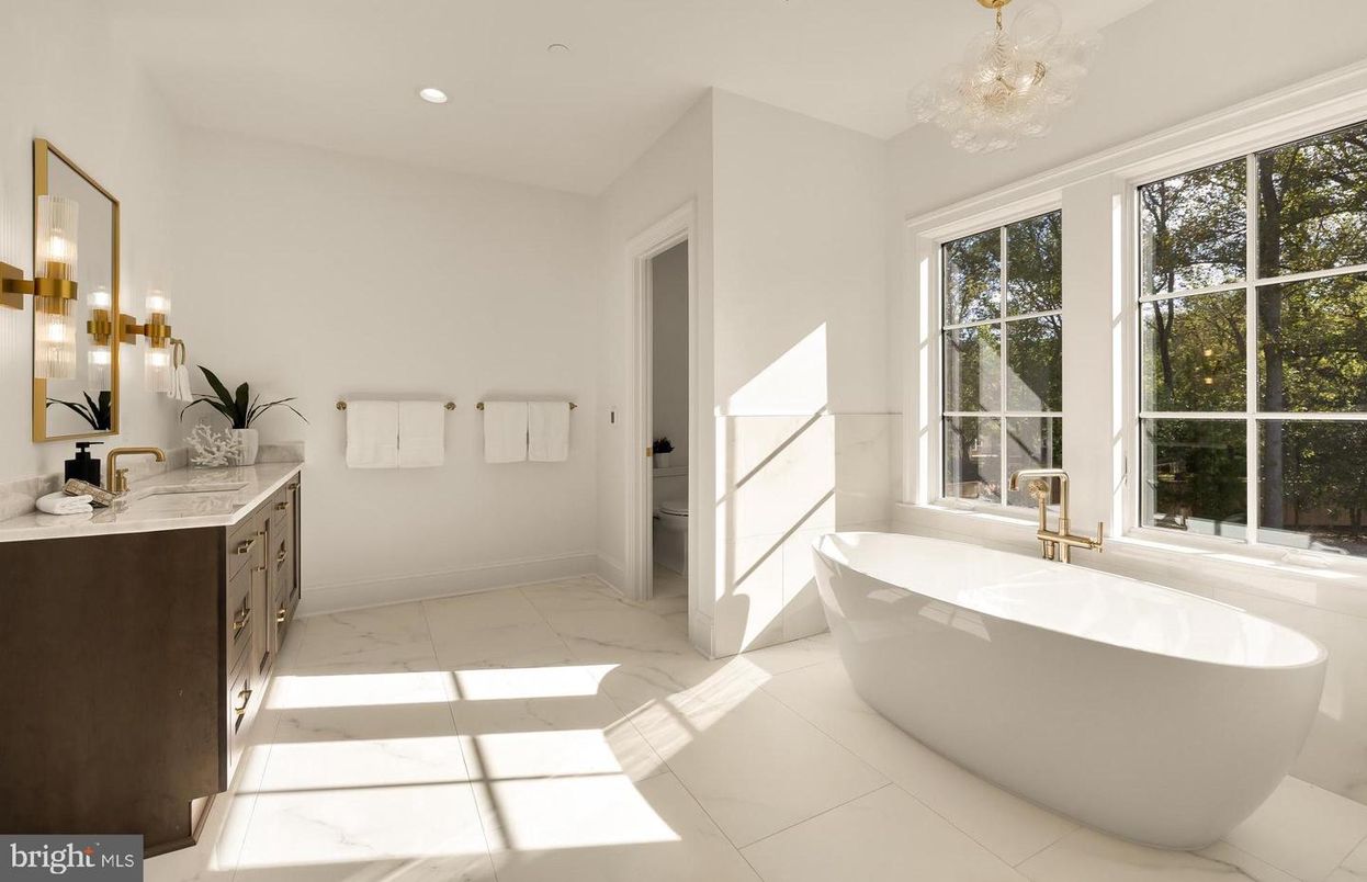 Bathroom, Chandelier, Free Standing Baths, Interior, Marble, Recessed Lighting