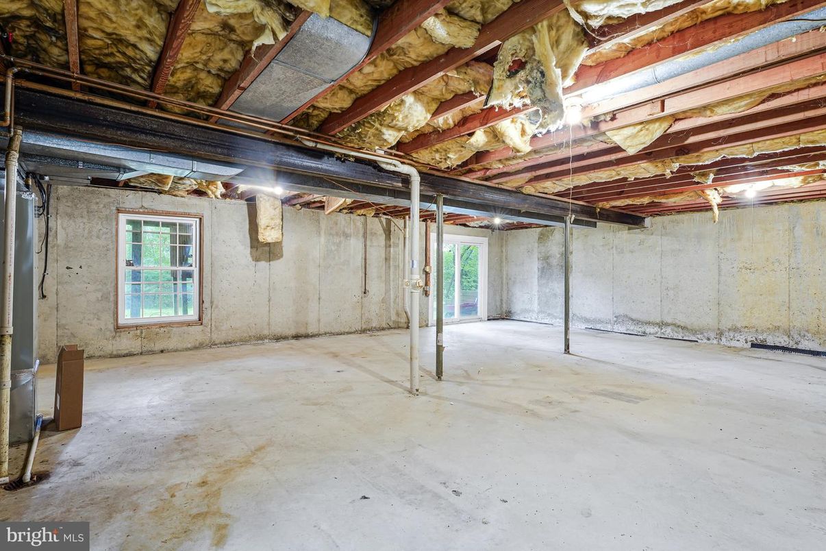 Interior, Wooden Beams