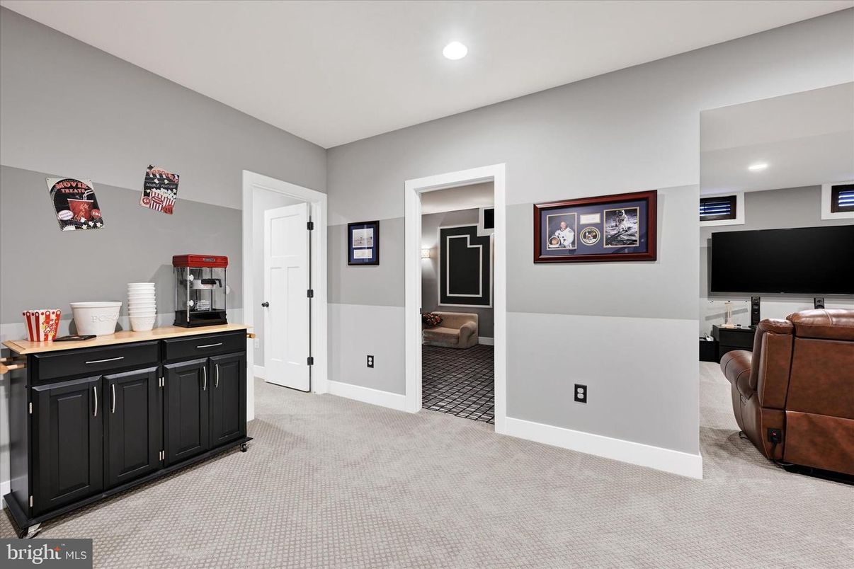 Interior, Recessed Lighting