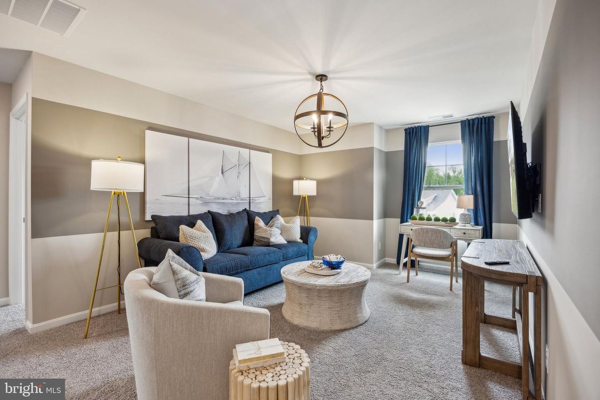 Chandelier, Interior, Living room