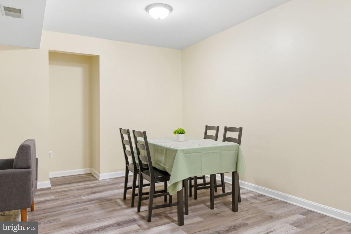 Dining room, Interior, Wood Texture Flooring