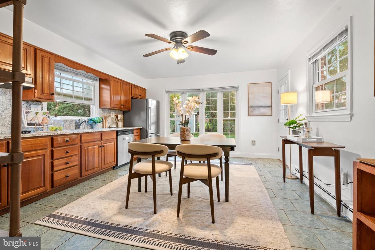 Dining room, Interior, Kitchen