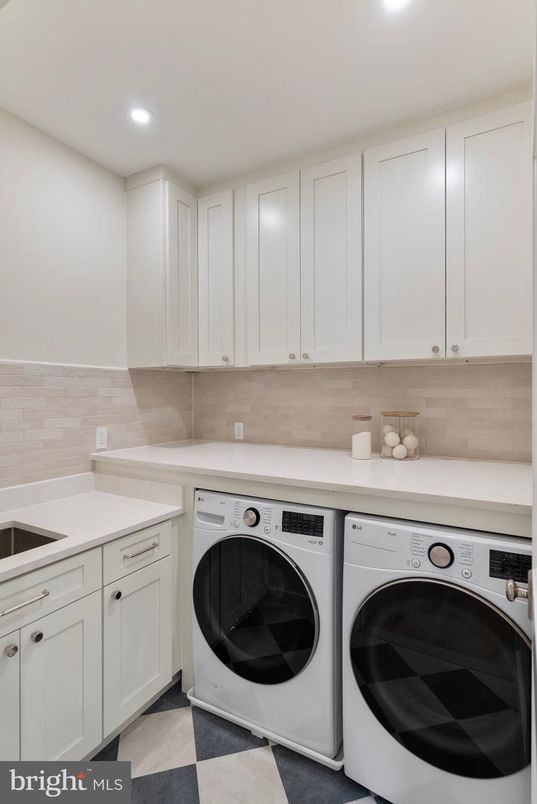 Interior, Recessed Lighting, Washer