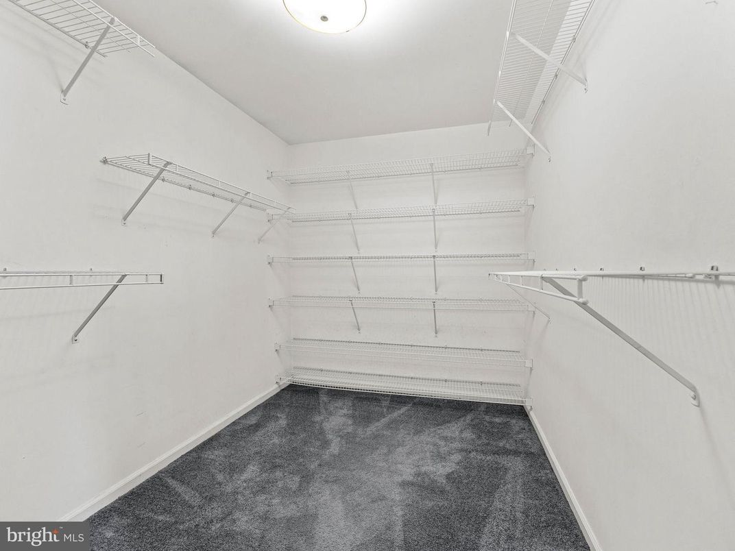 Interior, Walk-in Closets