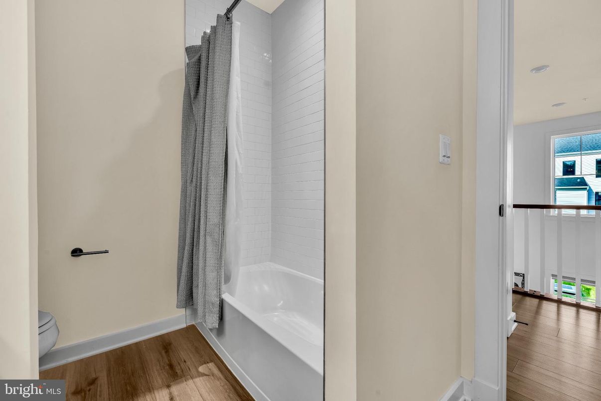 Bathroom, Interior, Recessed Lighting, Wood Texture Flooring