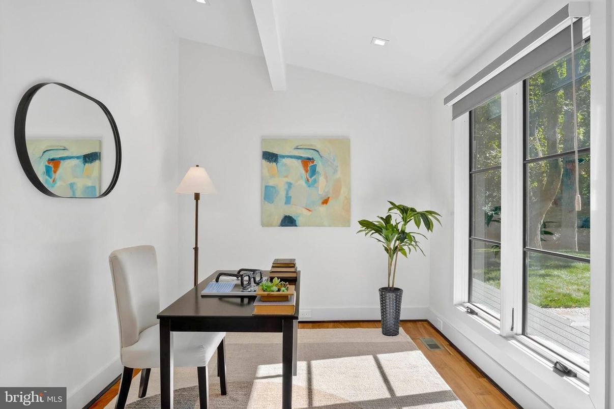 Home Office, Interior, Recessed Lighting, Wood Texture Flooring