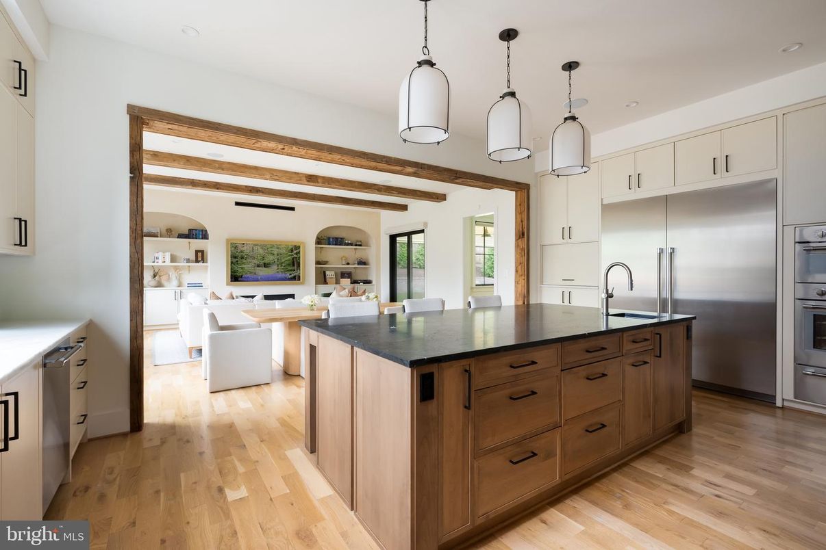 Interior, Kitchen, Living room, Pendant Lights, Recessed Lighting, Stainless Steel Appliances, Wooden Beams, Wood Texture Flooring