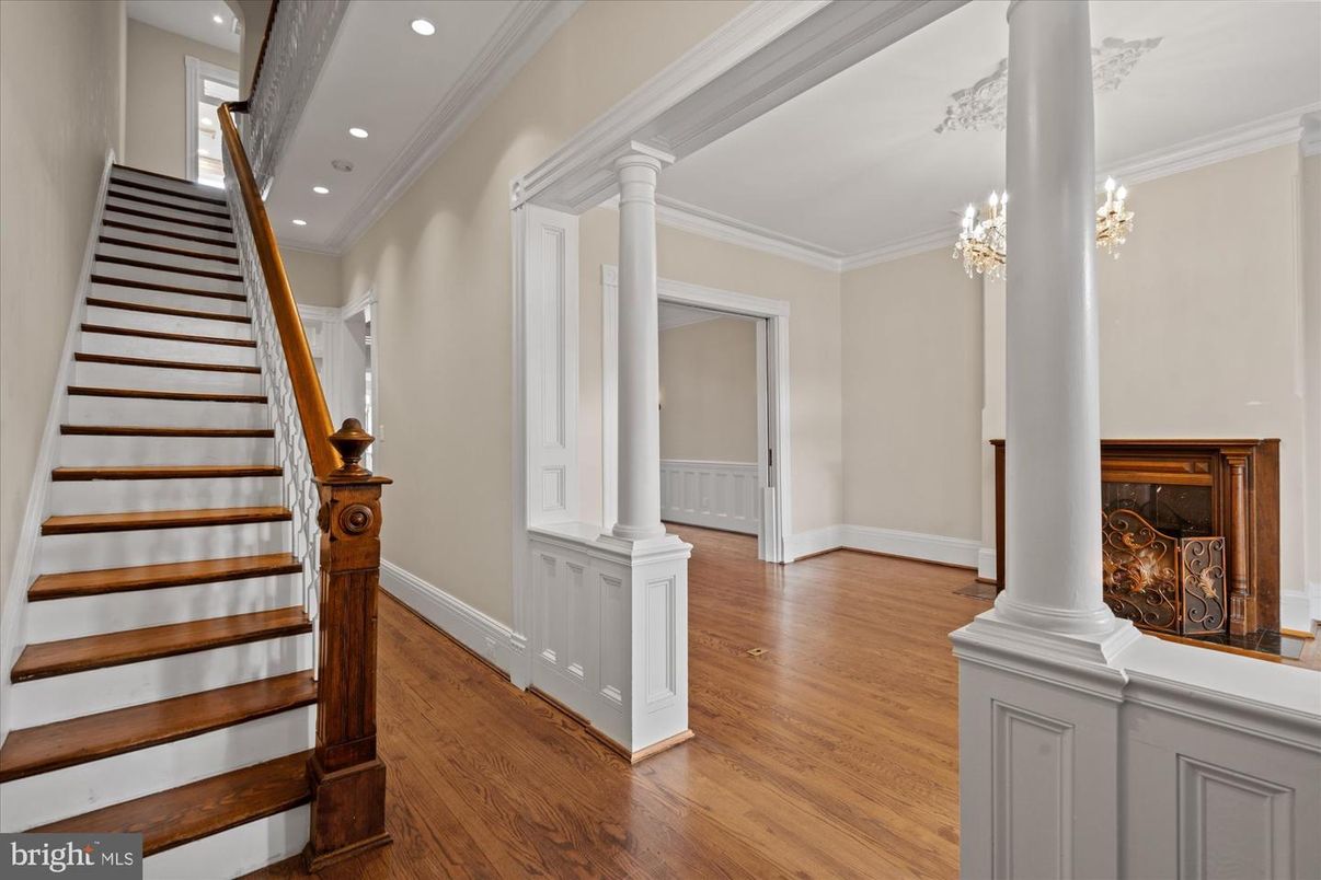 Chandelier, Interior, Recessed Lighting, Wood Texture Flooring