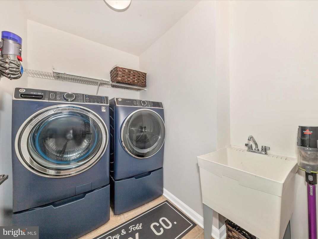Interior, Recessed Lighting, Washer