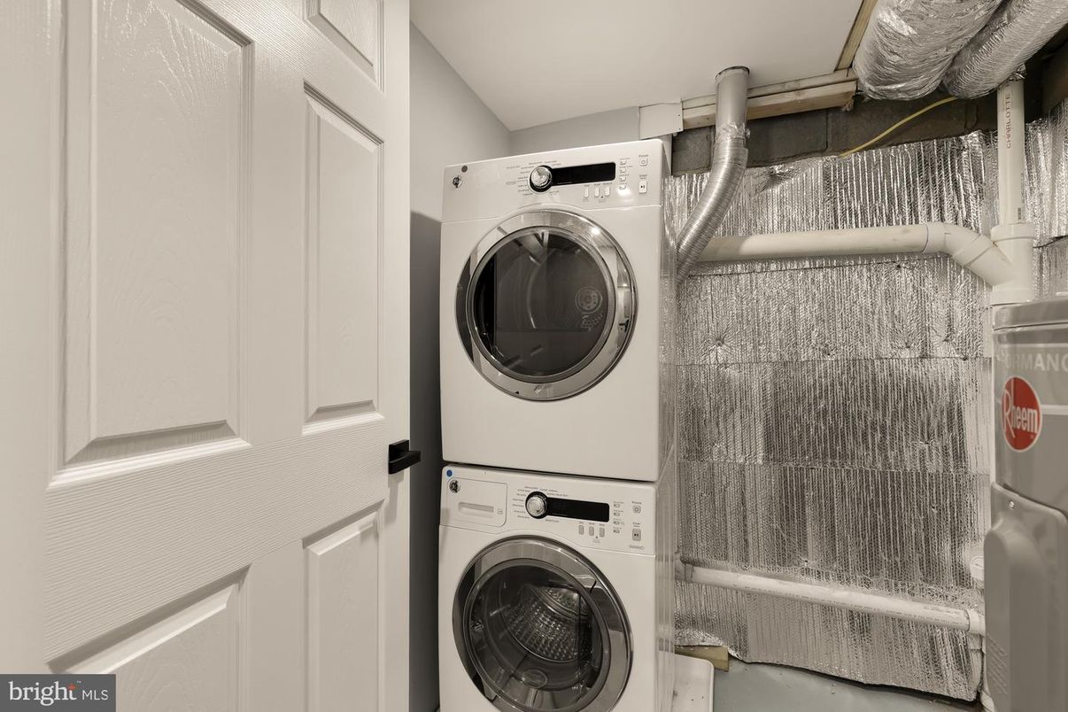 Interior, Utility Closets, Washer