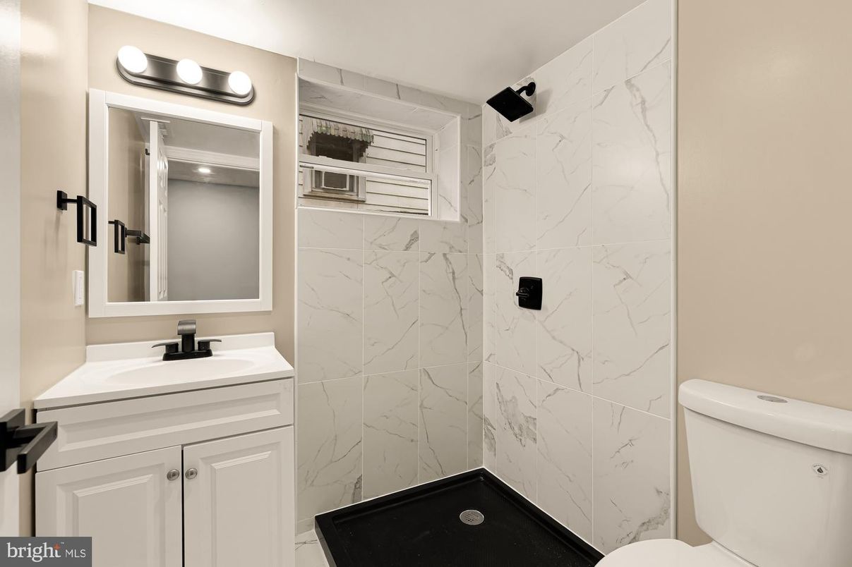 Bathroom, Glass Shower, Interior, Marble Walls