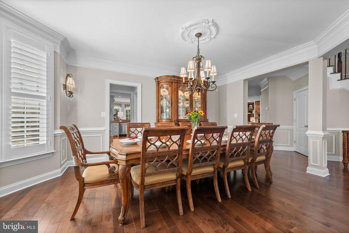 Chandelier, Dining room, Interior, Wood Texture Flooring